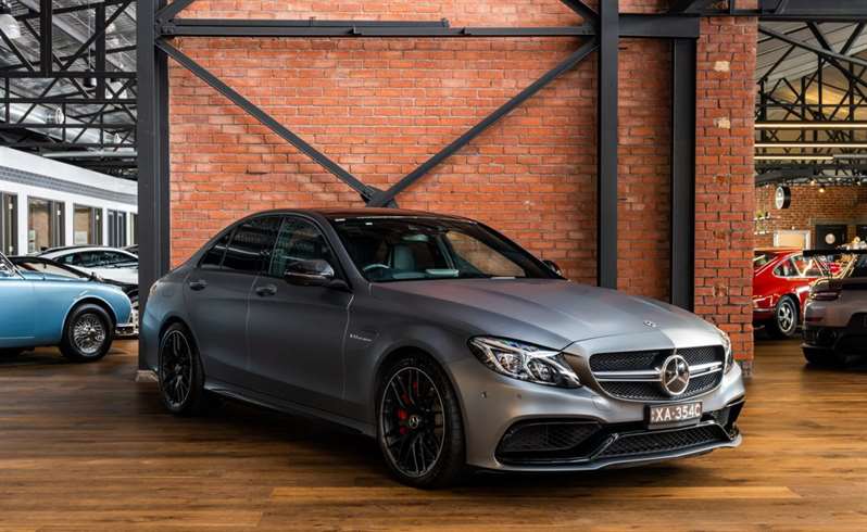 Mercedes Benz C 400